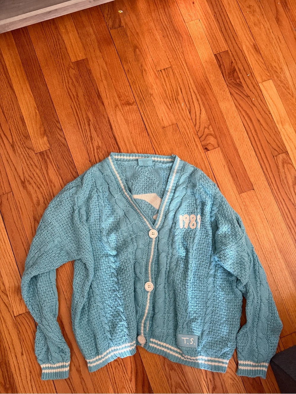 Taylor Swift 1989 Cardigan